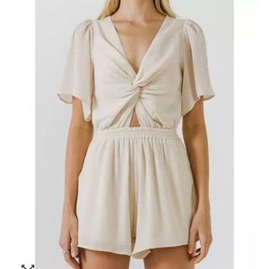 Free the Roses Women's Knotted Romper size L